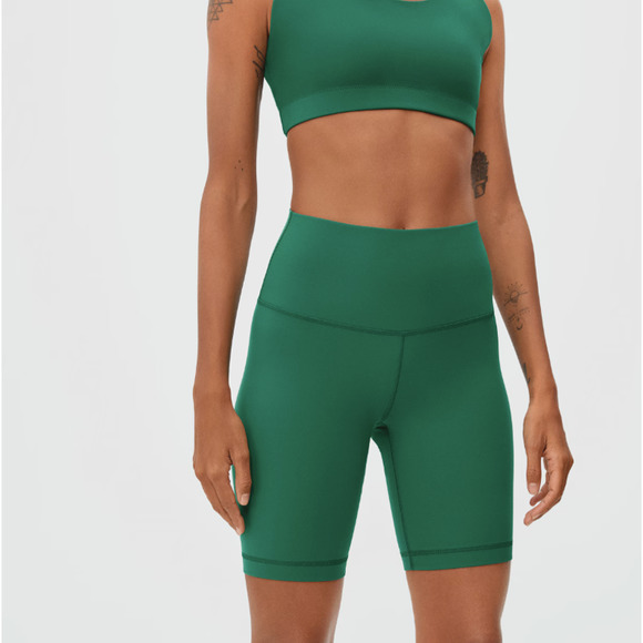 Everlane Pants - Everlane Womens The Perform Bike Short Large Tea Tree Green NWT